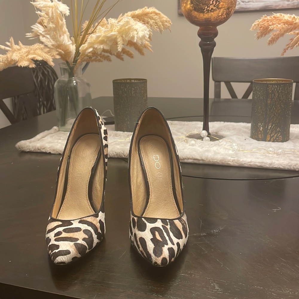 Leopard heels I am reposting  sold as a 7.5 they are actually a size 6 .
